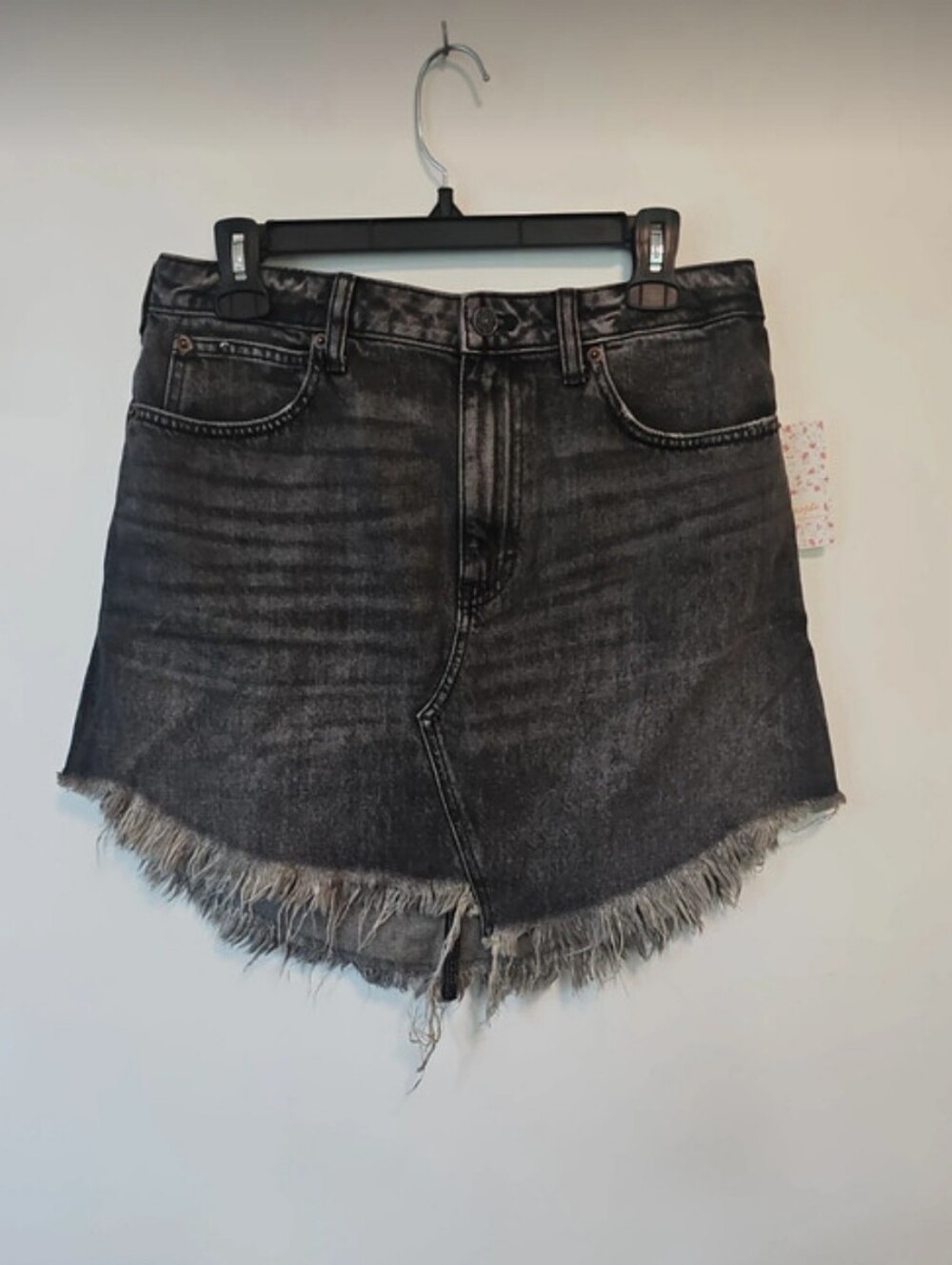 NWT We The Free Maverick Denim skirt. Super cute. Size 30